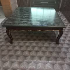 Table High gloss