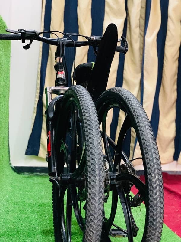 Land Rover Bicycle (Foldable) 9