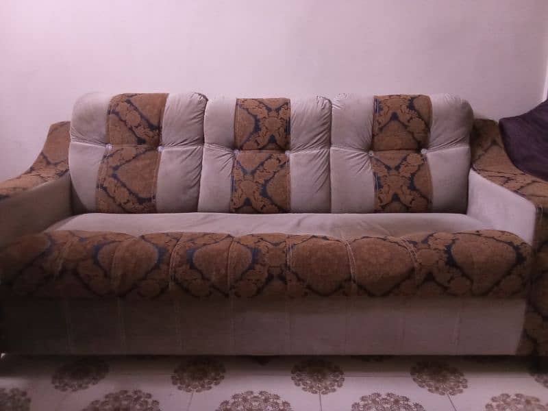 seven setar sofa 3