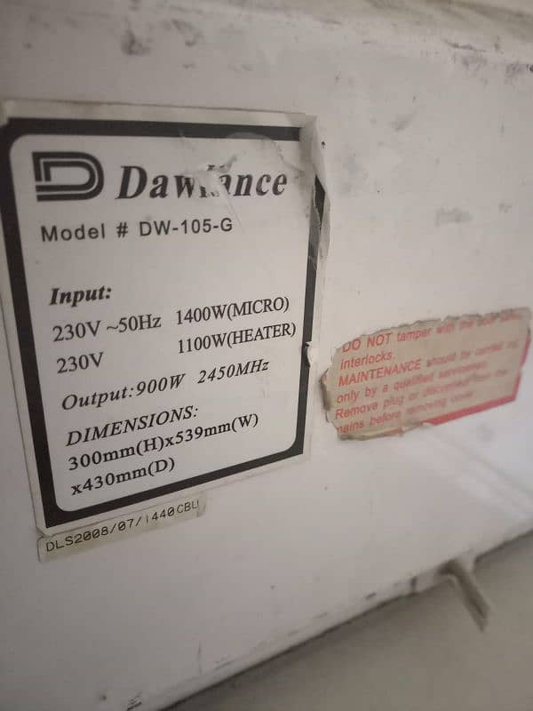 dawlance microwave jumbo size perfect in use and also in good rates 7