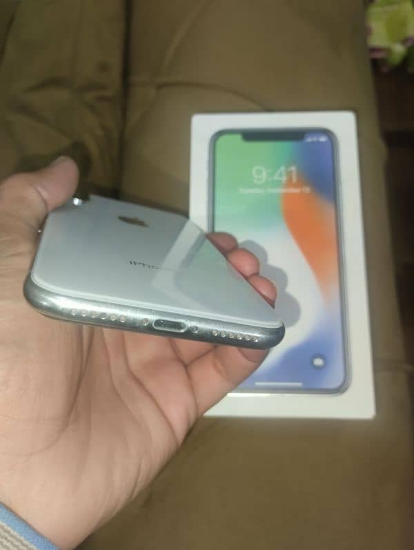 IPHONE X PTA APPROVED COMPLETE BOX 4