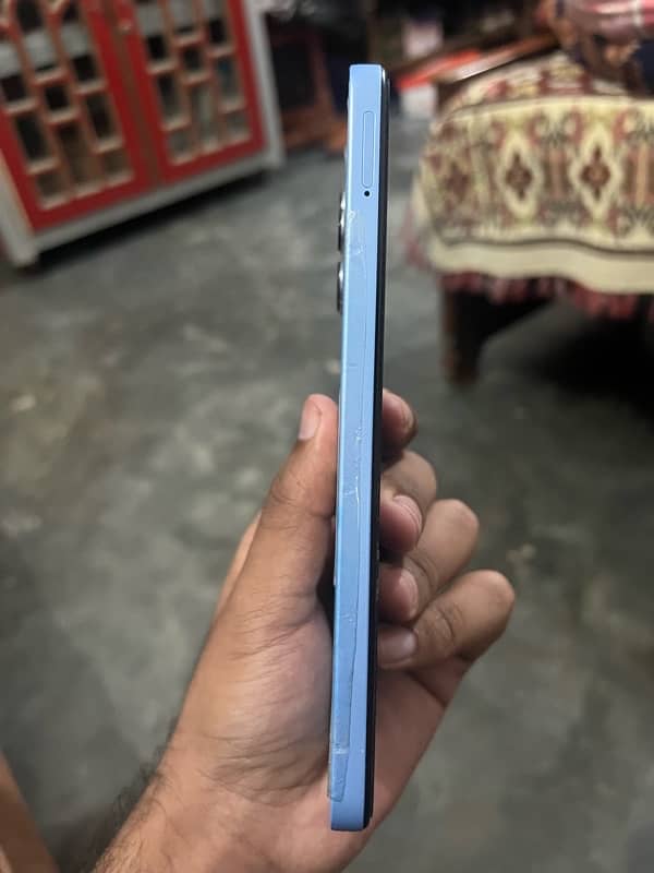 Xiaomi redmi 12 (8+128) 4