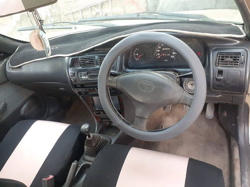 Toyota Corolla Indus XEG 2001 7