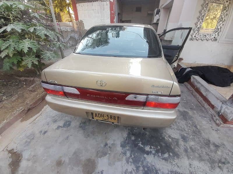 Toyota Corolla Indus XEG 2001 10