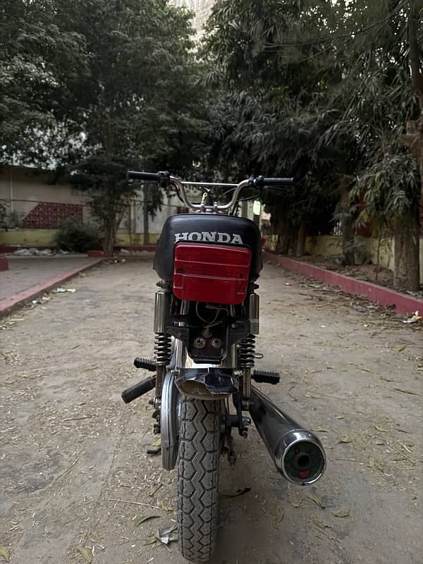 Honda 125 5