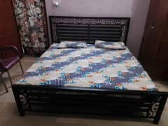 King Size Bed With Mattress + Dressing Table