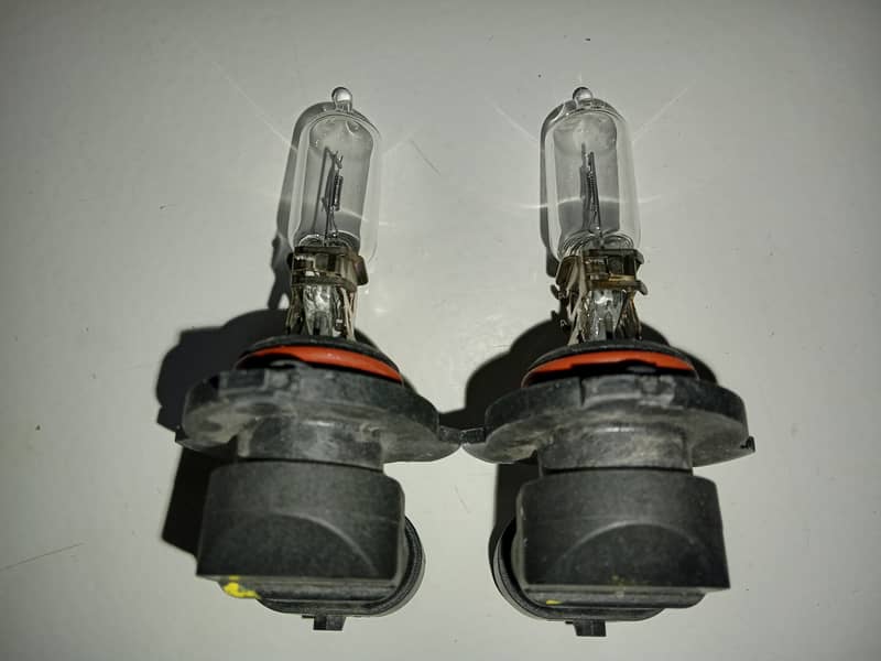 Toyota Corolla Genuine Headlight Lamps 3