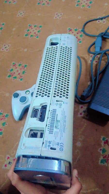 I want to sell my Xbox 360 . All ok hai. 1