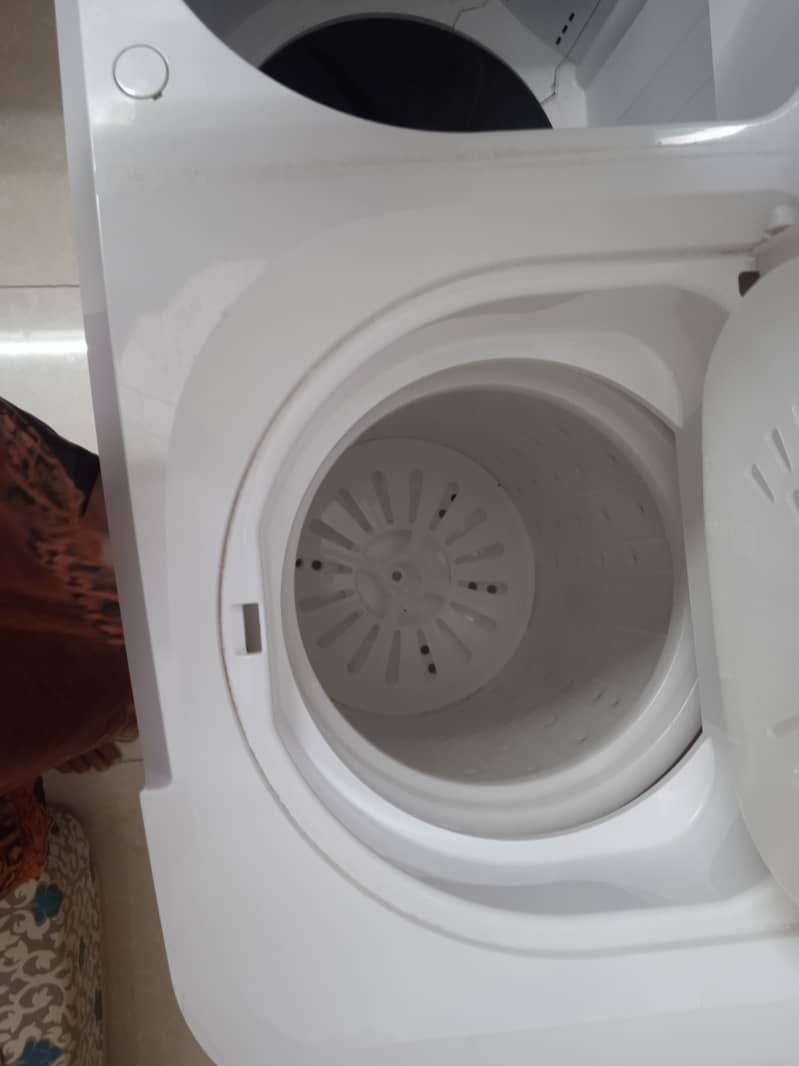 Manual washing machine 1