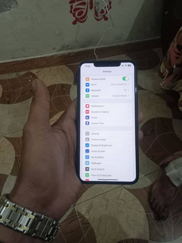 iphone 11 pro max j. v 64gb 5