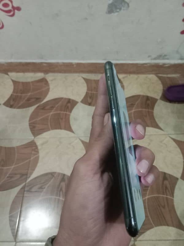 iphone 11 pro max j. v 64gb 1