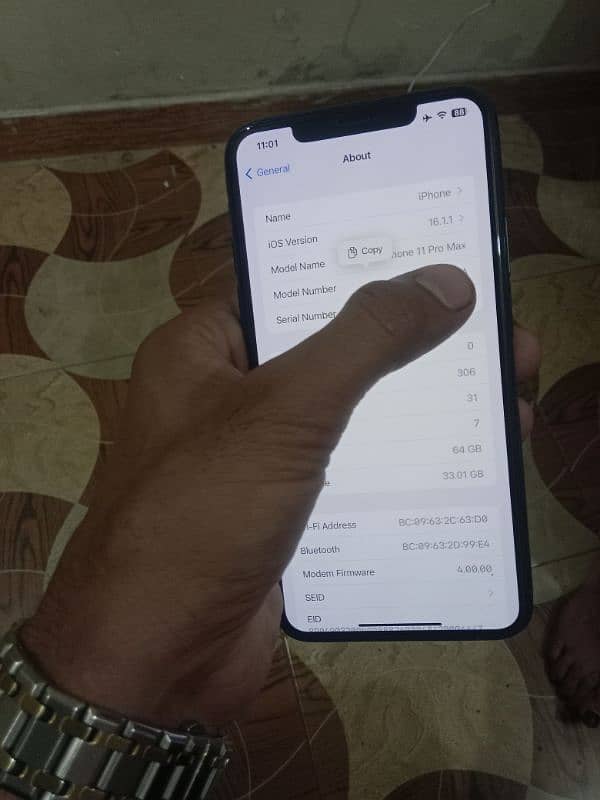 iphone 11 pro max j. v 64gb 4