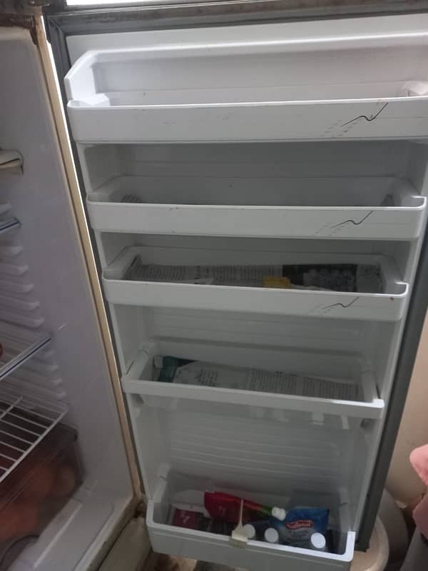 Dawlance fridge 3