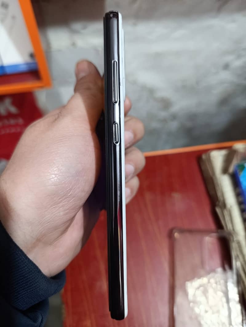 Samsung A72 used condition 8/10 only phone without box 1