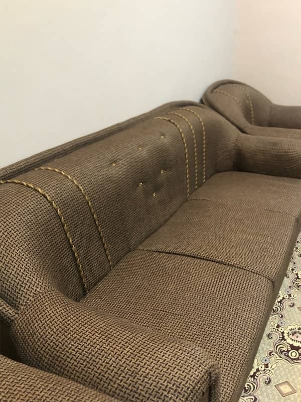 Selling Sofa Set | brown color | jute fabric clothes 2