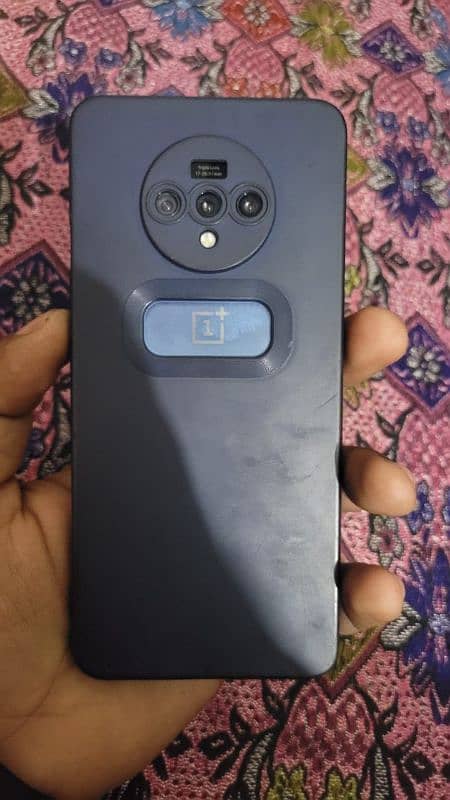 One plus 7T 256gb Exchange possible 8