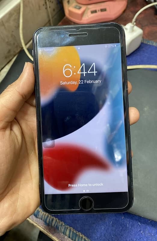 urgent sale iPhone 7plus official pta approved 0