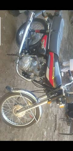 honda 91 black color lash 10/10 condition