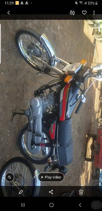 honda 91 black color lash 10/10 condition 1