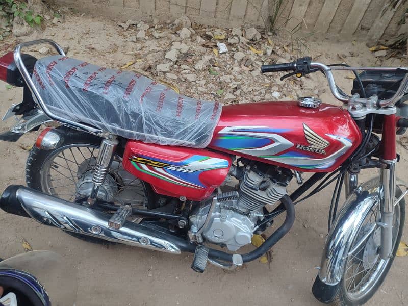 Honda 125 karachi number 0