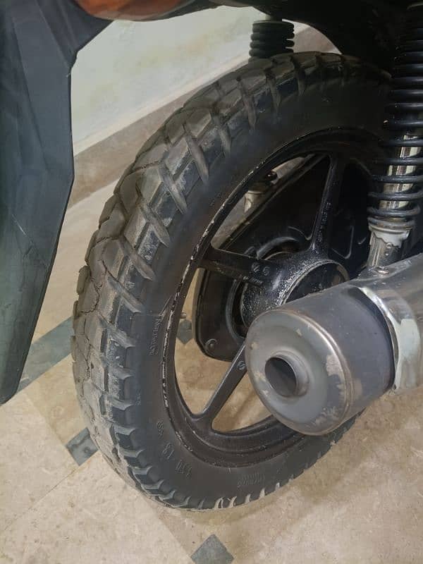 YBR 125G in good genion condition off road tires are installed 1