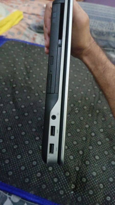 Dell Laptop E 6540 5