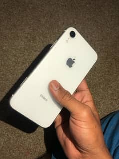 I phone xr 128gb