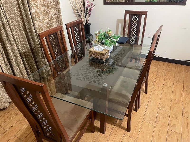 dining table for sale 6 chairs 0