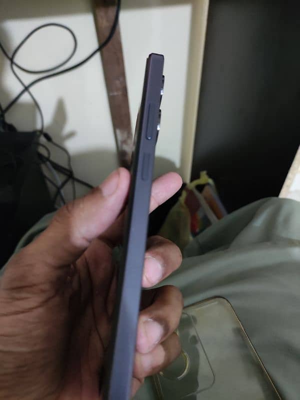 4/128 , realme note60 ,10/10 condition urgent sell 0