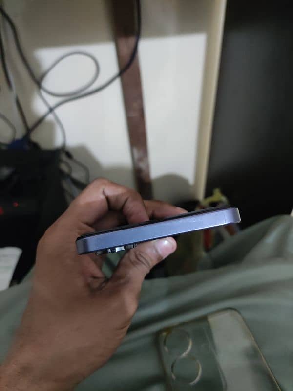 4/128 , realme note60 ,10/10 condition urgent sell 4