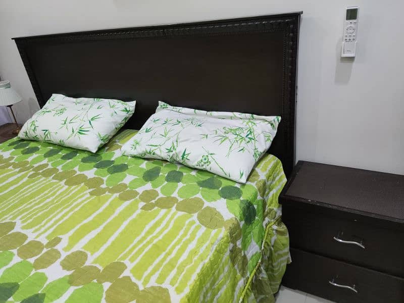 Double bed king size for sale 3