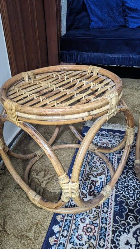 bamboo stools with coffee table 2