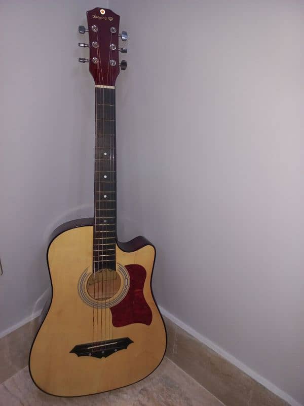 Original Diamond Guitar For Sell With Guitar Cover And 3 Picks 0