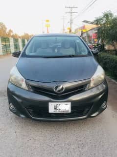 Toyota Vitz 2013