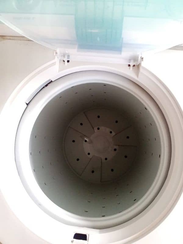 Haier Spin dryer 6.0kg 1