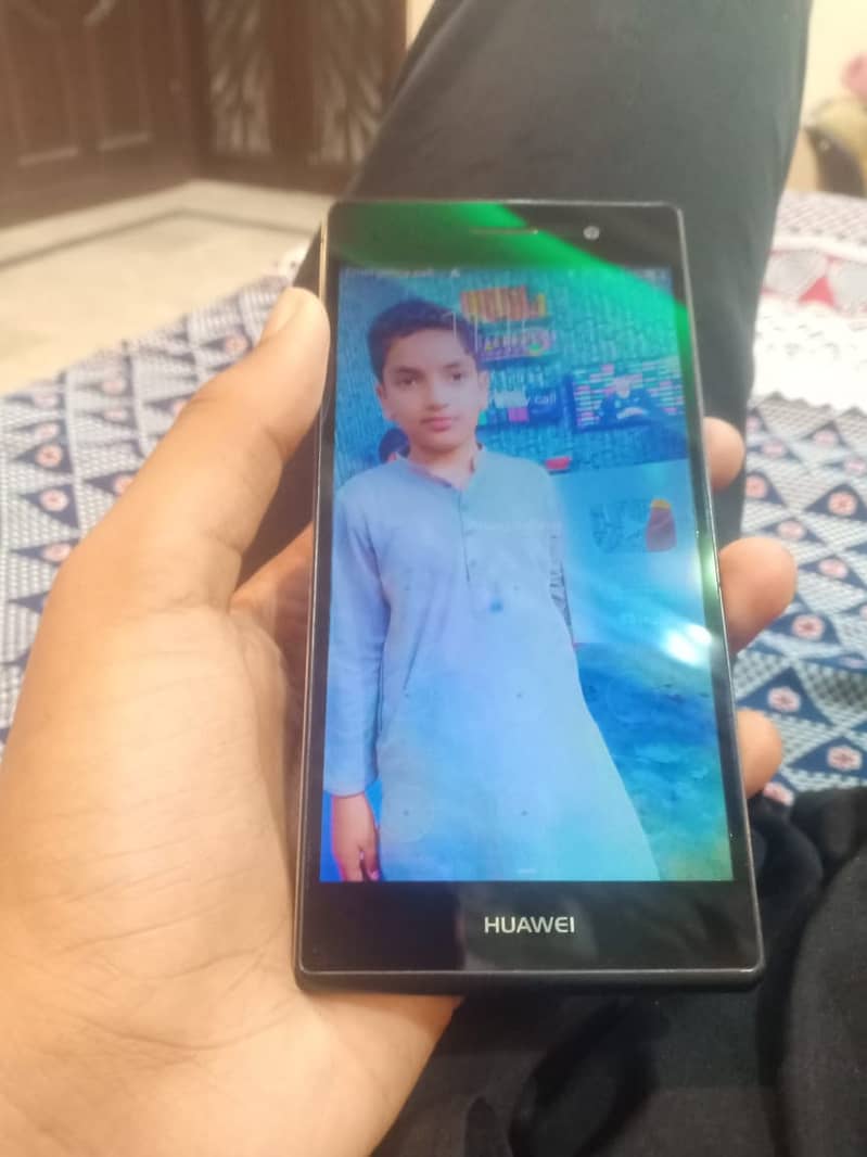 Huawei Ascend P7 5