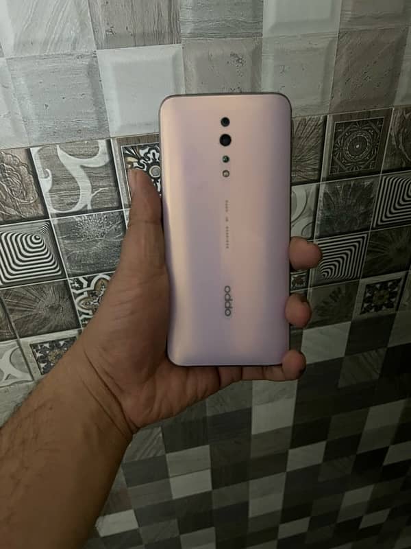 oppo reno z 8/128 1