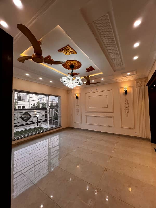 1 Kanal House For Rent Available Iris Block Bahria Town Lahore 3