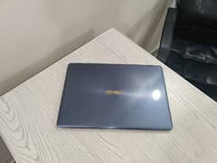 Asus Zenbook Flip S Core i5 8th gen quad 13.3 1080p touch like spectre