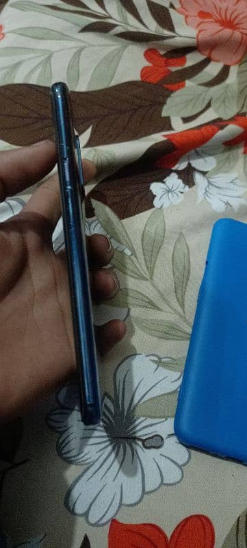 OnePlus 7pro 8/128 doual pta 4