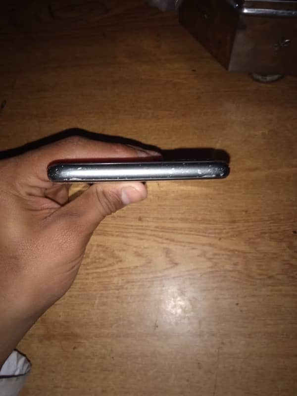 all okay urgent sale iphone 8 plus 3