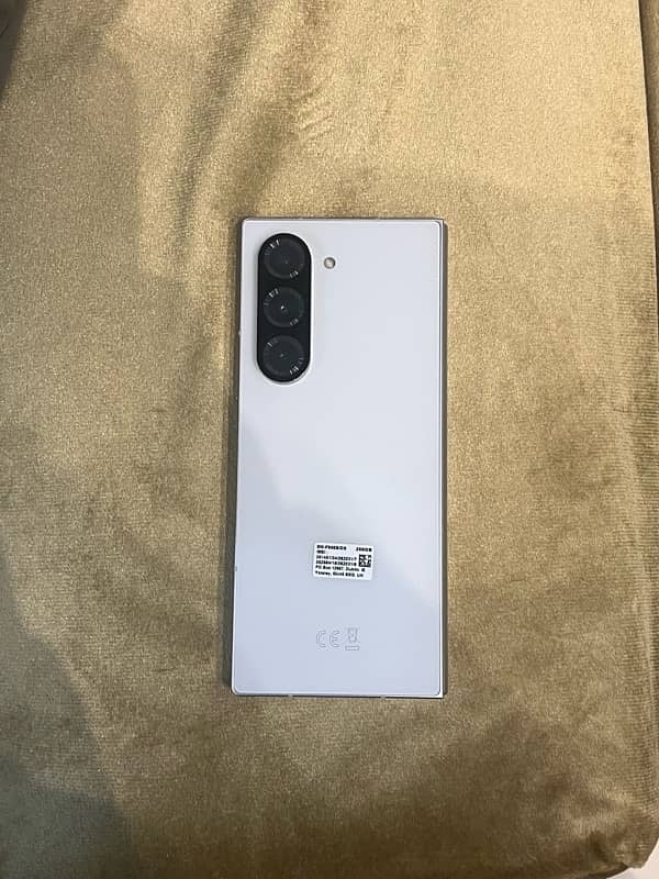 samsung galaxy z fold 6 10/0 original phone uk 8