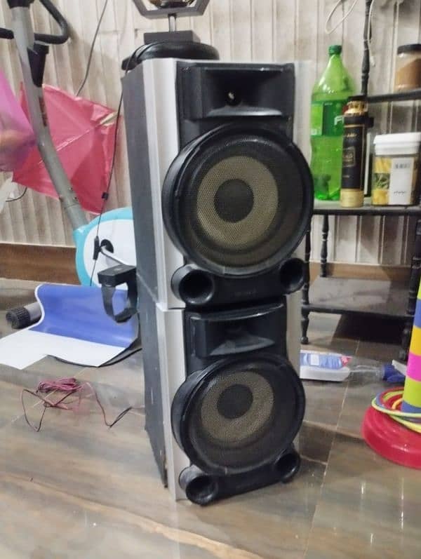 car sound system 1