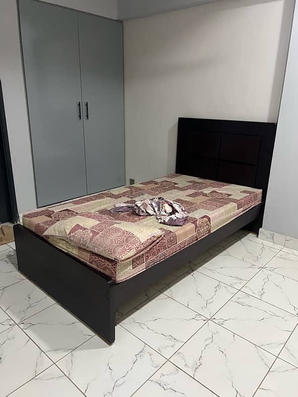 Single bed with mattress 1