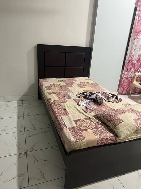 Single bed with mattress 2