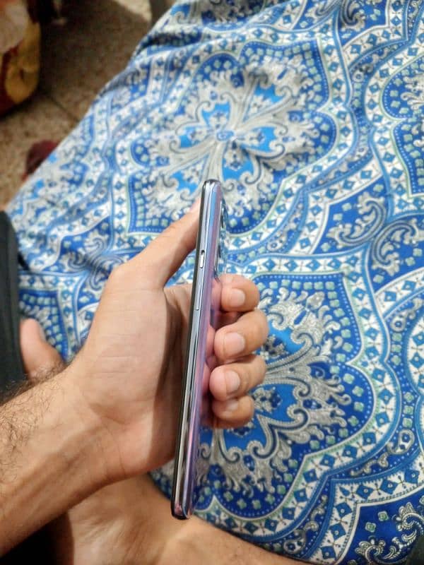 OnePlus 9 5g 4