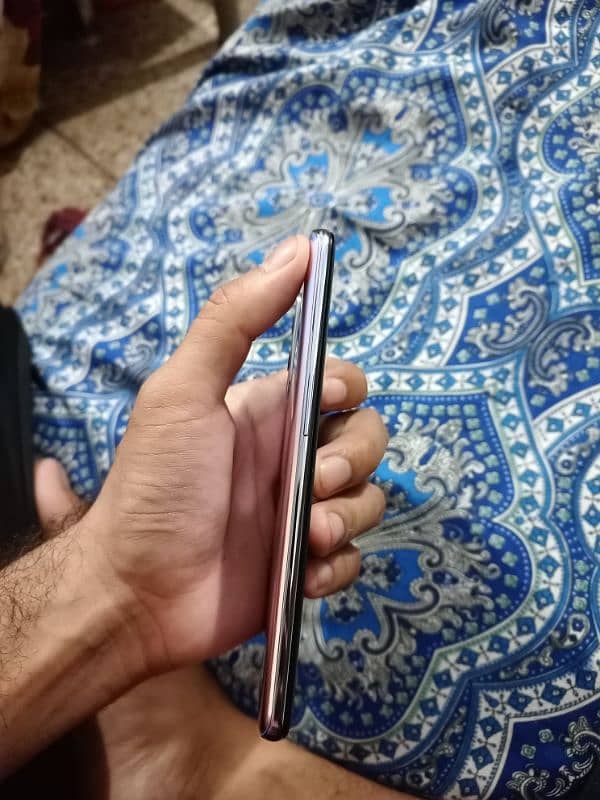 OnePlus 9 5g 6