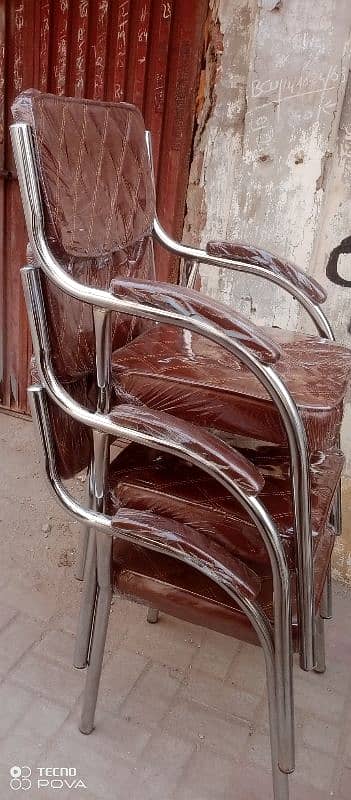 Office chairs rapir center in multan Chair rapir ka mukmal kam Kiya ja 1