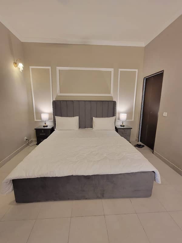 152 SQY Luxurious Fully Furnished Villa for Rent 2