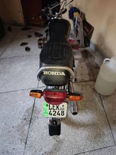 Honda CD 70 black colour